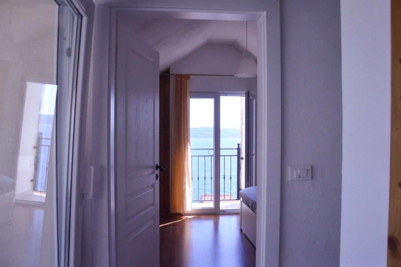 Appartamento Old Stone House Klaric Brela Esterno foto