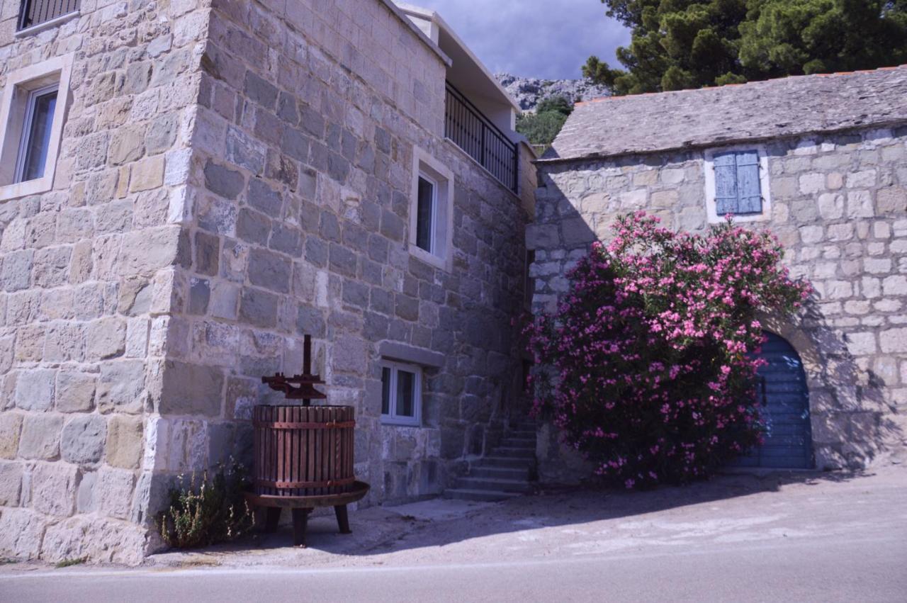 Appartamento Old Stone House Klaric Brela Esterno foto